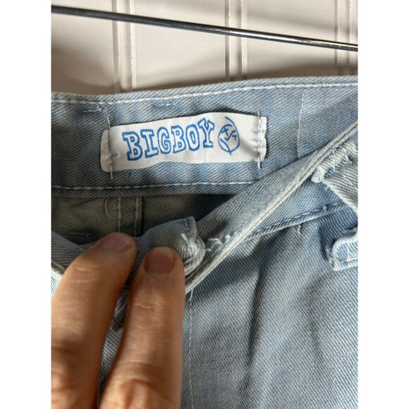 men’s size XL, light wash jeans NWT  at run  a smaller  look the measurement - Picture 5 of 15